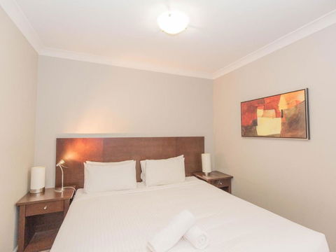 Horizons 315 / 10 Kosciuszko Road - Hotel Gold Coast 1