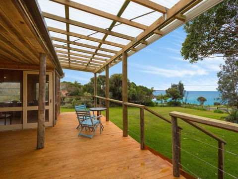 98 Ocean Parade Rustic Log Cabin - Hotel Gold Coast 6