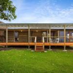 98 Ocean Parade Rustic Log Cabin - Hotel Gold Coast 0