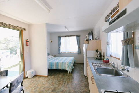 Wonboyn Cabins & Caravan Park - Hotel Gold Coast 2