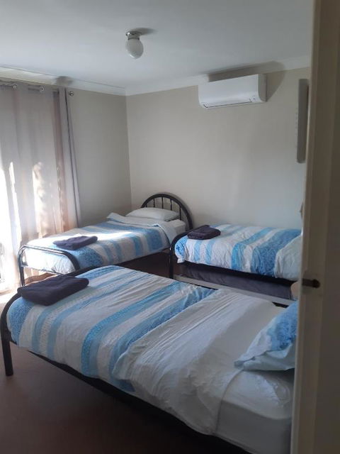 Wakeford St - Hotel Gold Coast 5