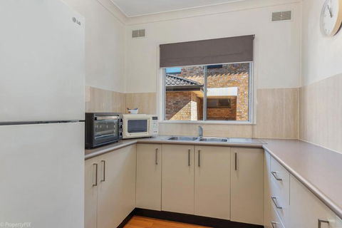 Jamaica Holiday Units - Hotel Gold Coast 4