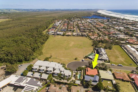 SECRET GARDEN WiFi Netflix Pet Friendly - Hotel Gold Coast 7