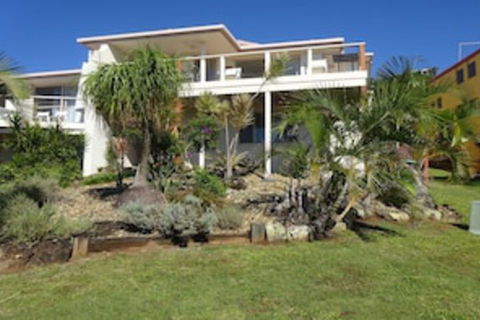 Pacific Rose Winter Holiday Special - Hotel Gold Coast 0