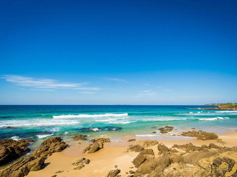 81 Dalmeny Drive Beach House - Hotel Gold Coast 1