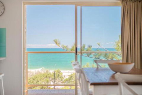 Alinga Unit 4 Amazing Ocean Views - Hotel Gold Coast 5