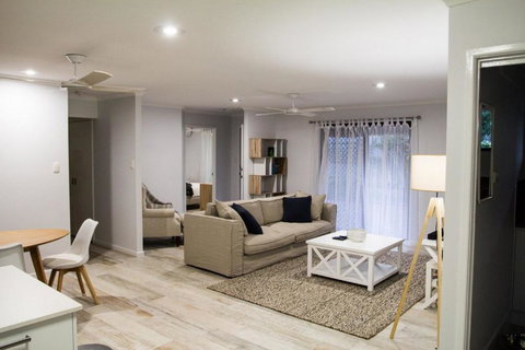 Wellington Parade 1 / 15a Shelly Beach Caloundra - Hotel Gold Coast 6