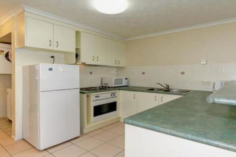 Jade Waters Hervey Bay - Hotel Gold Coast 5