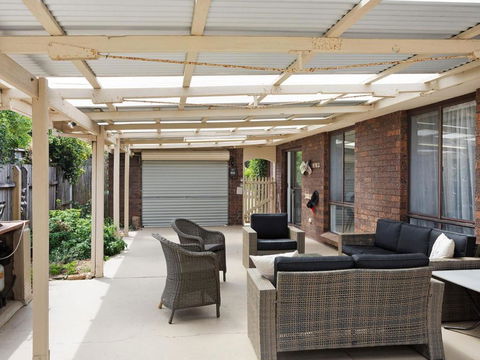37 Mort Avenue - Hotel Gold Coast 5