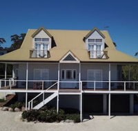 Monterey Bay of Fires - Hotel Gold Coast
