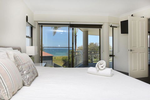 BEACHSIDE MANOR Walk To The Beach - Hotel Gold Coast 3