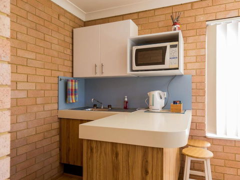 NARRAWALLEE RETREAT - Hotel Gold Coast 4