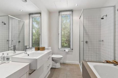 POINT GREY APARTMENT ONE VIEWPOINT - Hotel Gold Coast 6