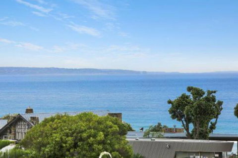 WATERFRONT TWO Position Perfect NEW LISTING 2019 - Hotel Gold Coast 2