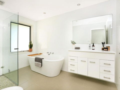 Isthmus On Jones Beach - Hotel Gold Coast 3