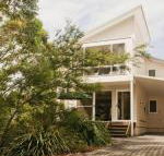 Sea Whispers a real native outlook - Hotel Gold Coast
