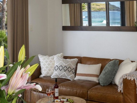 St Tropez Beachside Luxe - Hotel Gold Coast 4