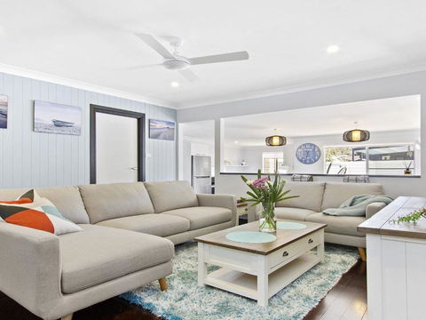 Sunset Beach Situated Between Two Beaches & A Lake - Hotel Gold Coast 4