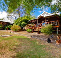 Sunnyhurst Chalets Rural Stay - Hotel Gold Coast