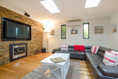 PIER 55 DROMANA... - Hotel Gold Coast 0