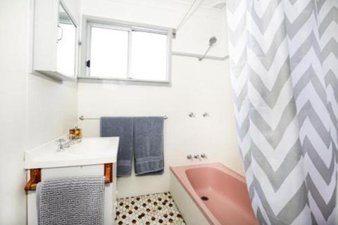 Sun Shack At Culburra Pet Friendly 3 Mins To Beach - Hotel Gold Coast 5