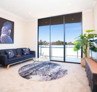 SP246 Brandnew modern Apt in Penrith with parking - Hotel Gold Coast