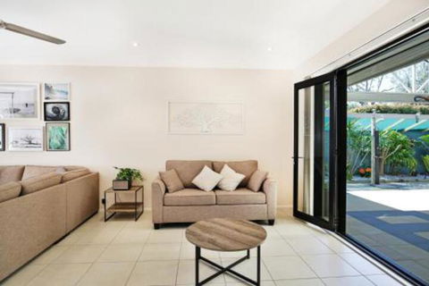 Sandy Bottom Pet Friendly 3 Min Walk To Beach - Hotel Gold Coast 3