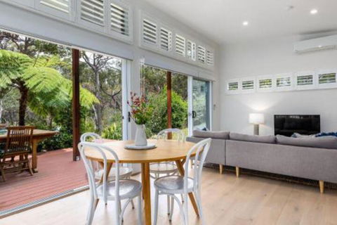 Studio By The Bay :: Jervis Bay Rentals - Hotel Gold Coast 4