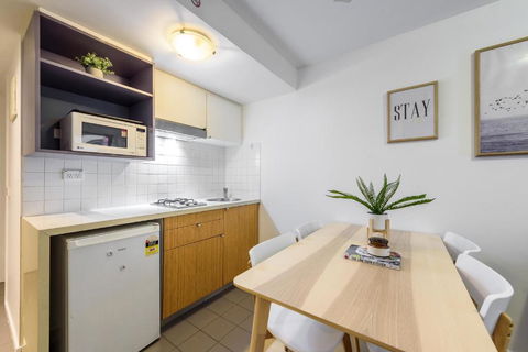 WOW Apartment On Flinders - Hotel Gold Coast 3
