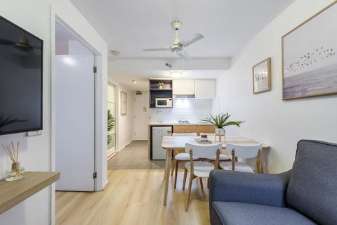 WOW Apartment On Flinders - Hotel Gold Coast 5