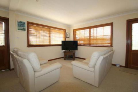 Amzaz 15 Korogora Street - Hotel Gold Coast 5