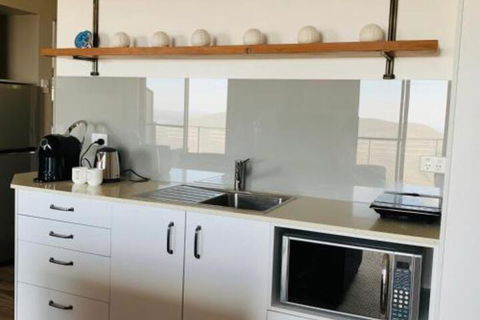 The Silvermoon Villa Private Villa - Hotel Gold Coast 4