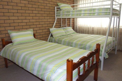 Pacific Drive 89 - Hotel Gold Coast 3