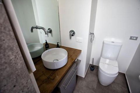 BELLA CASA - Hotel Gold Coast 4