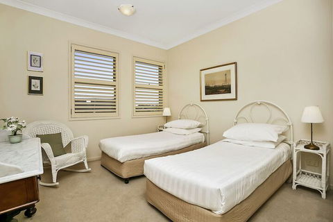 HC102 Karrabee Avenue Huntleys Cove - Hotel Gold Coast 6