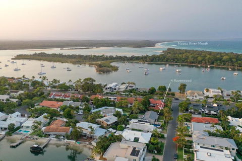 Walk To Hastings Street Noosa Sound - Hotel Gold Coast 3