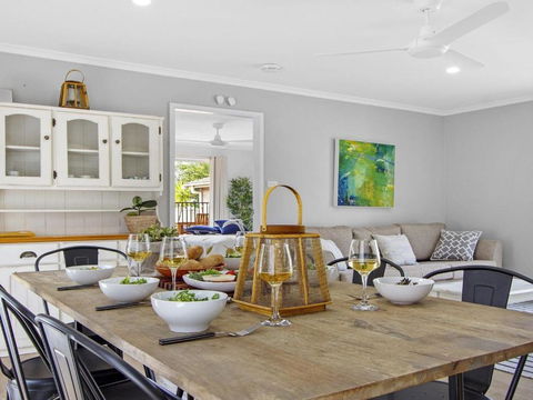 Pure Salt Beach House With Pool 300m To Beach - Hotel Gold Coast 5