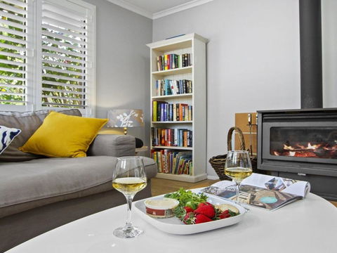 Pure Salt Beach House With Pool 300m To Beach - Hotel Gold Coast 1