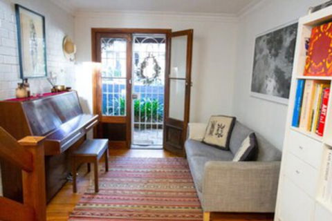 Charming Cottage With Leafy Courtyard - Hotel Gold Coast 0