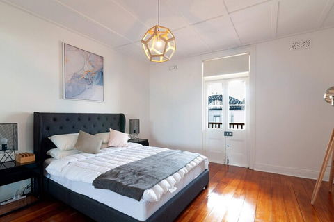 Luxurious Heritage Home With Harbour Bridge Views - Hotel Gold Coast 7