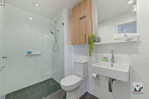 NEW Cozy Comfy APT Near Sydney Airport & CBD - Hotel Gold Coast 7
