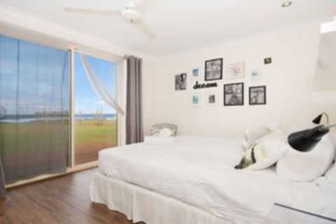La Plage - Hotel Gold Coast 3
