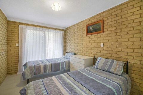 Galleries 3 - 3/28 Peregian Esplanade - Hotel Gold Coast 7