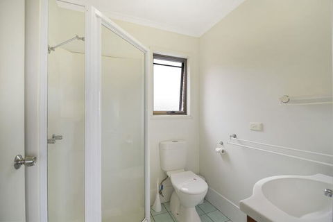Galleries 3 - 3/28 Peregian Esplanade - Hotel Gold Coast 2