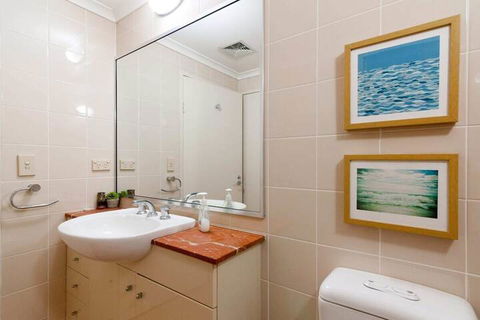 Amazing Studio With Pool In Central Sydney - Hotel Gold Coast 3