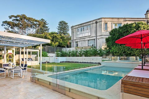 Vaucluse Manor H327 - Hotel Gold Coast 1