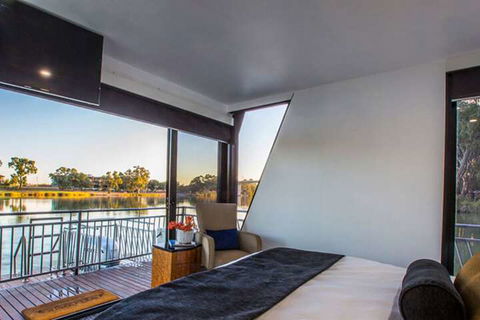 All Seasons Houseboats - Hotel Gold Coast 2