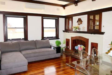 Charming & Cosy Home With City Views - Hotel Gold Coast 0
