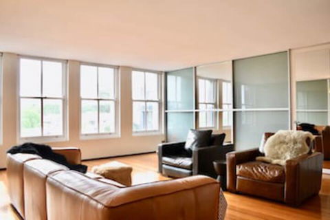 New York Loft Style Flat In Surry Hills - Hotel Gold Coast 0