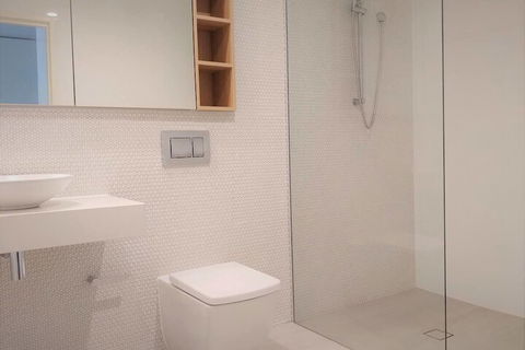Luxury 1 Bedroom 1 Study With 1 Parking - Hotel Gold Coast 5